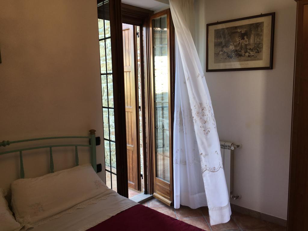 Appartamenti E Camere Il Poggio Di D'Angeli Lidia Auditore Buitenkant foto