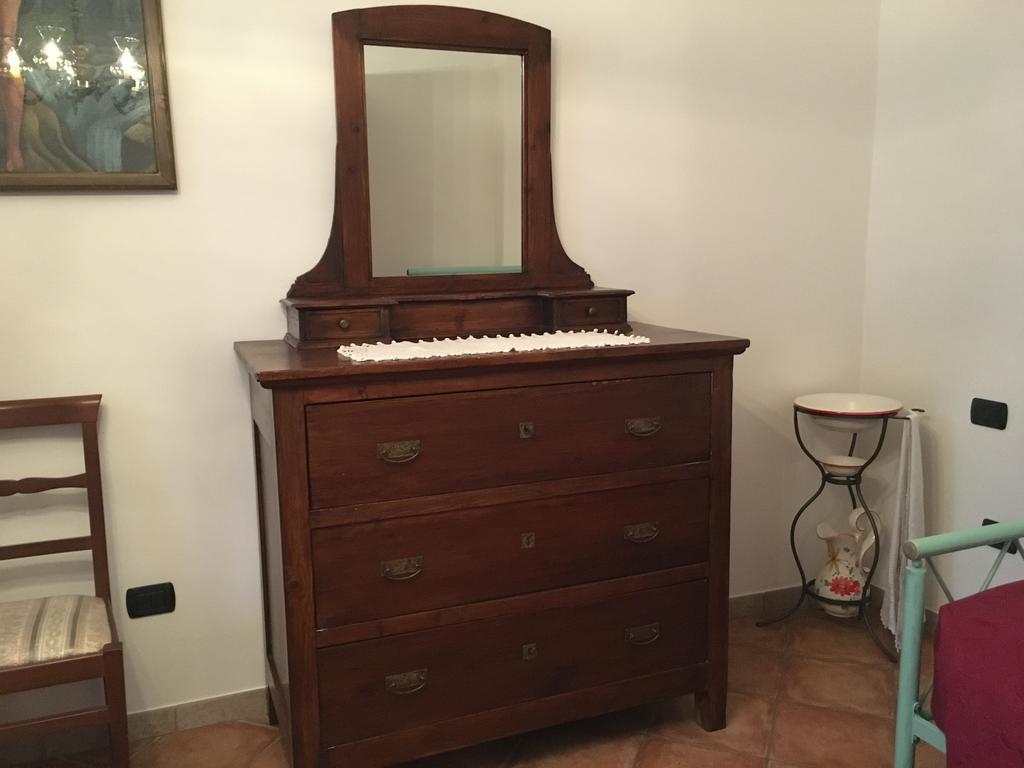 Appartamenti E Camere Il Poggio Di D'Angeli Lidia Auditore Buitenkant foto