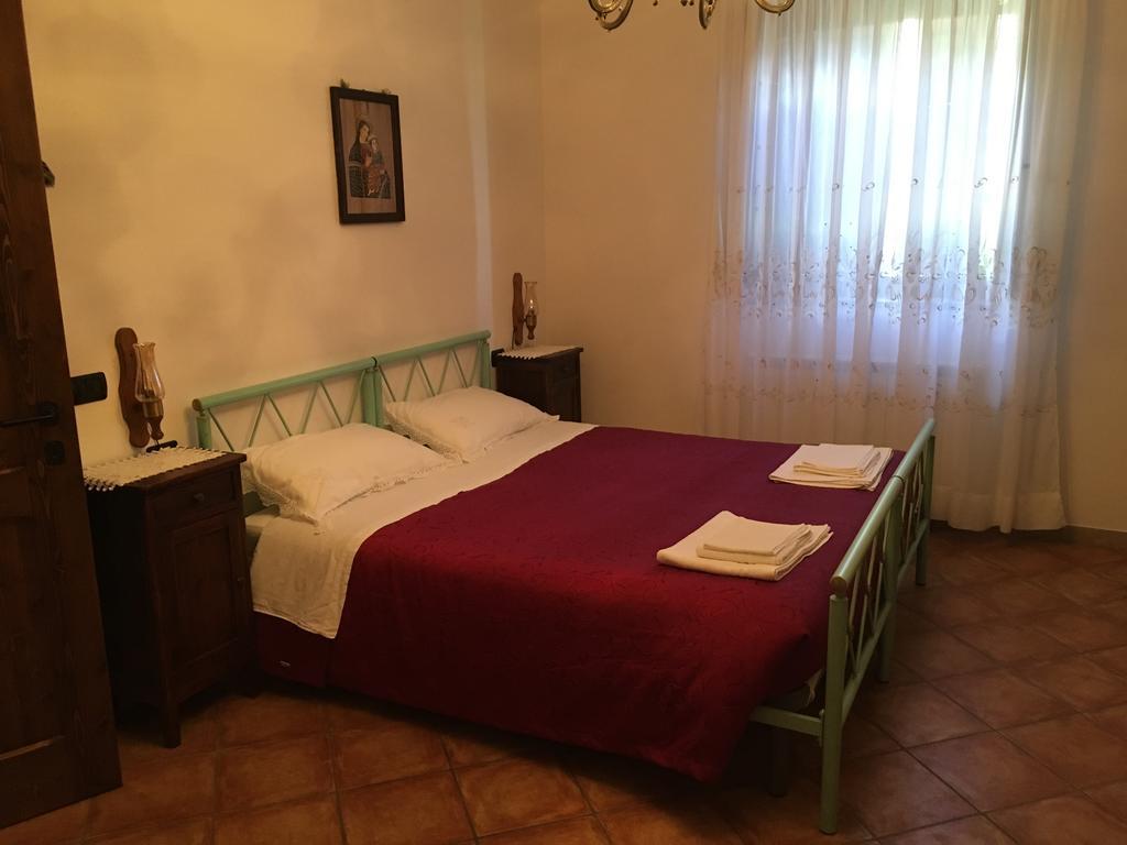 Appartamenti E Camere Il Poggio Di D'Angeli Lidia Auditore Buitenkant foto