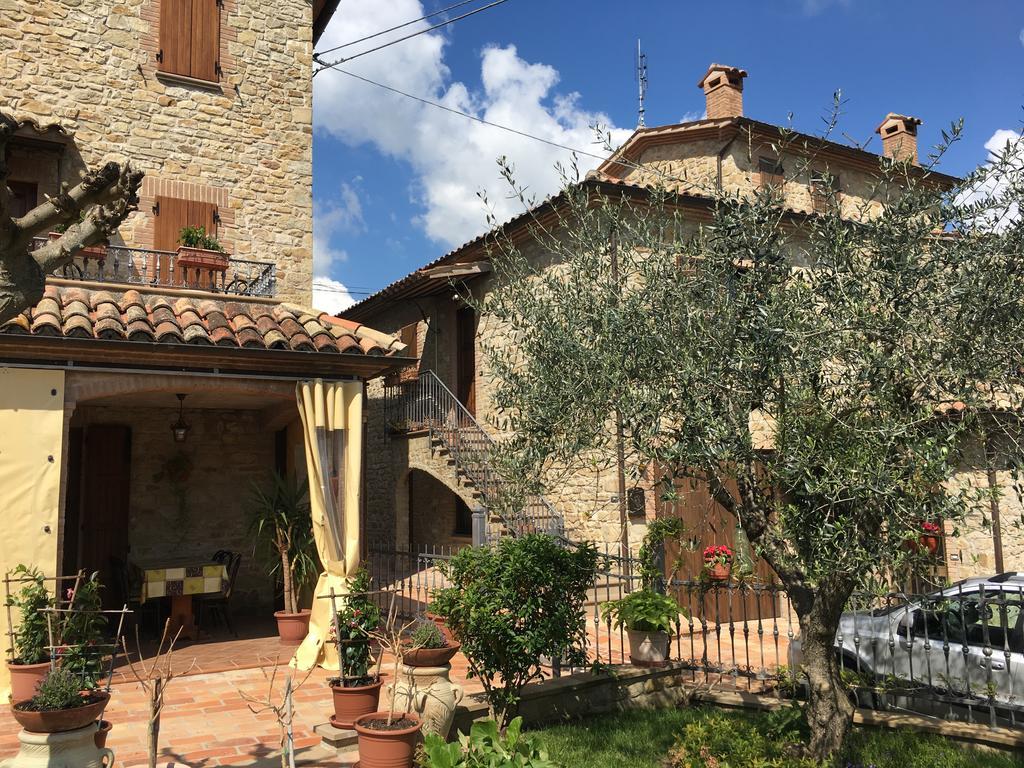 Appartamenti E Camere Il Poggio Di D'Angeli Lidia Auditore Buitenkant foto