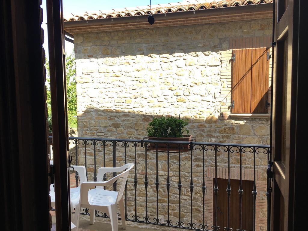 Appartamenti E Camere Il Poggio Di D'Angeli Lidia Auditore Buitenkant foto