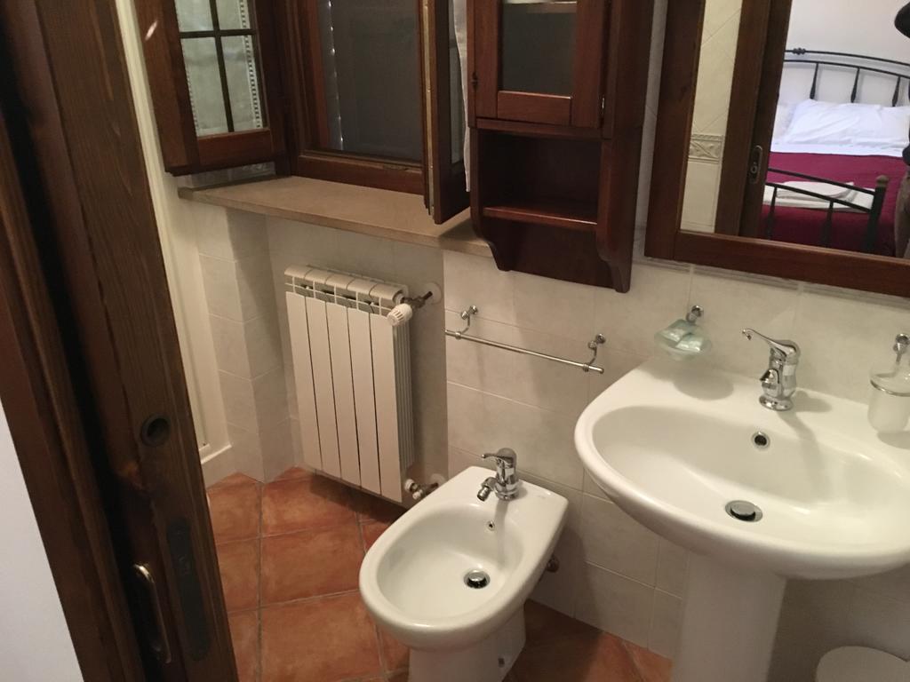 Appartamenti E Camere Il Poggio Di D'Angeli Lidia Auditore Buitenkant foto