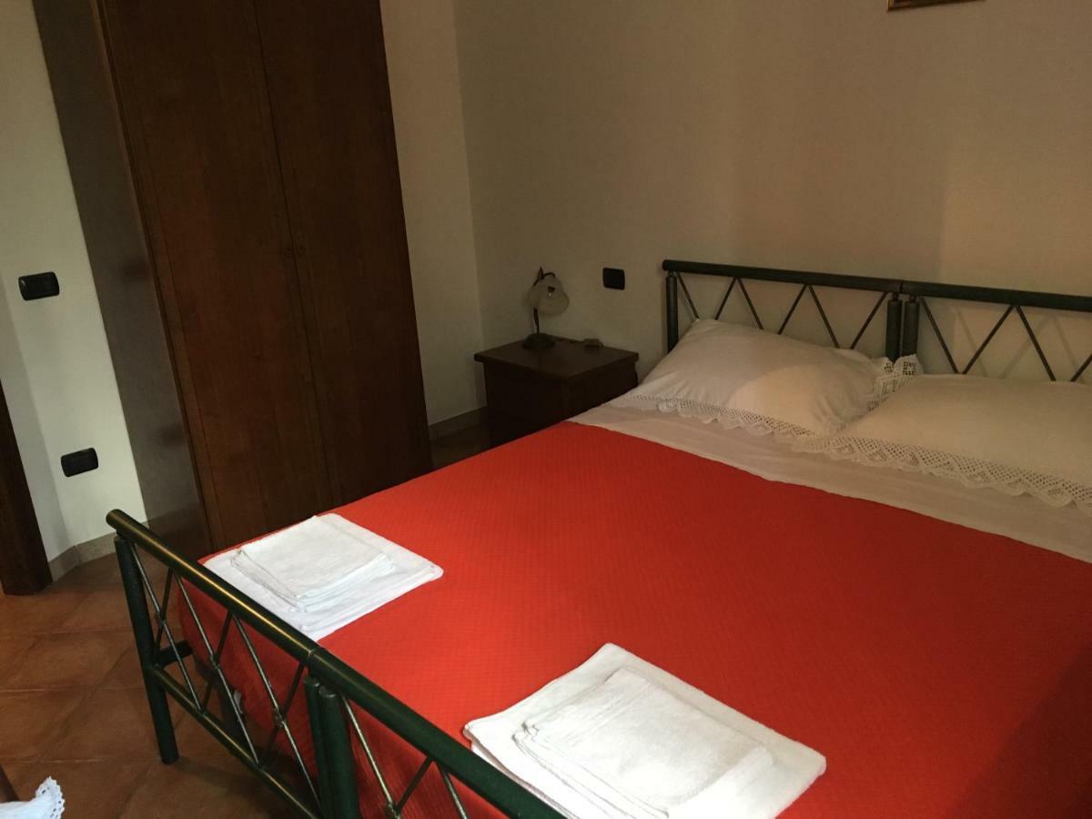 Appartamenti E Camere Il Poggio Di D'Angeli Lidia Auditore Buitenkant foto