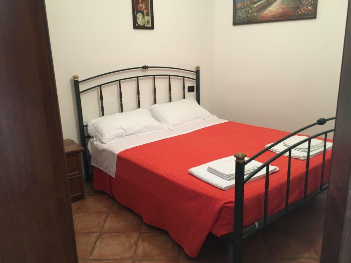 Appartamenti E Camere Il Poggio Di D'Angeli Lidia Auditore Buitenkant foto