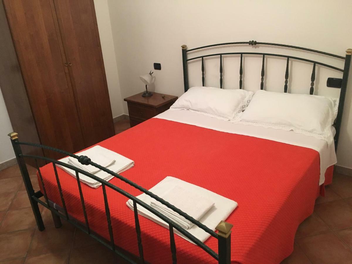 Appartamenti E Camere Il Poggio Di D'Angeli Lidia Auditore Buitenkant foto