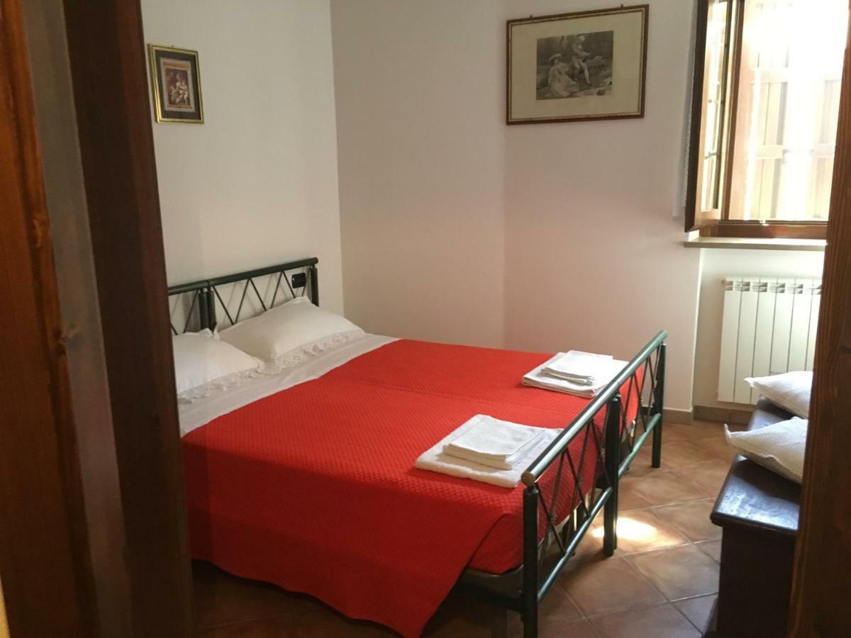 Appartamenti E Camere Il Poggio Di D'Angeli Lidia Auditore Buitenkant foto